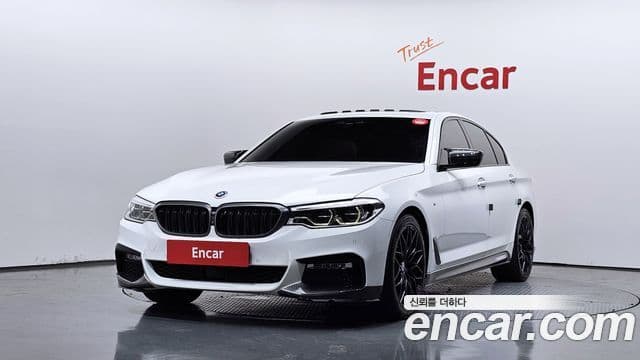 BMW 5 Series (G30)