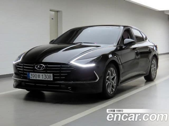 Hyundai Sonata (DN8)