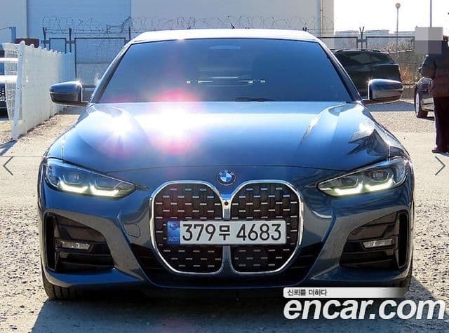 BMW 4 Series (G22)