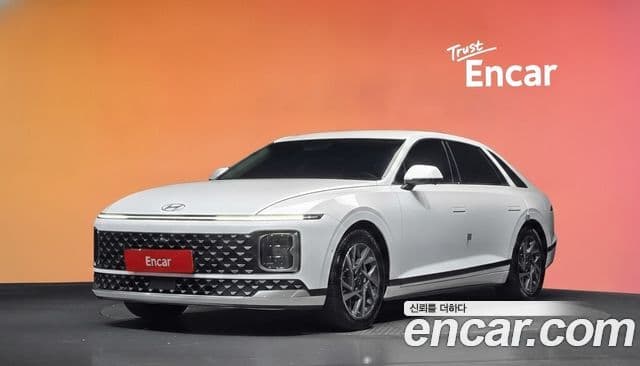 Hyundai Grandeur Hybrid (GN7)