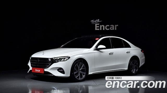Mercedes-Benz E-Class W214