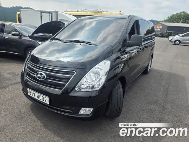 Hyundai Grand Starex