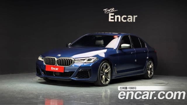 BMW 5 Series (G30)