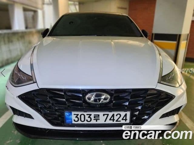 Hyundai Sonata (DN8)