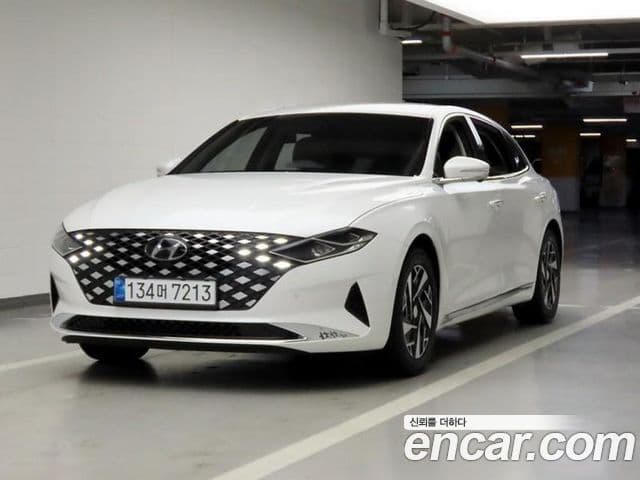 Hyundai The New Grandeur IG Hybrid