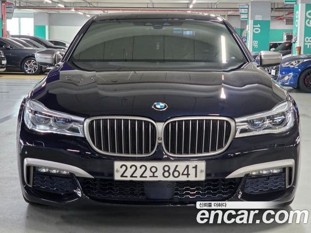 BMW 7 Series (G11)