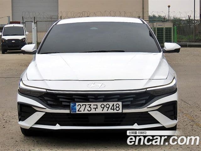 Hyundai The New Avante (CN7)