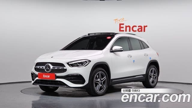 Mercedes-Benz GLA-Class H247