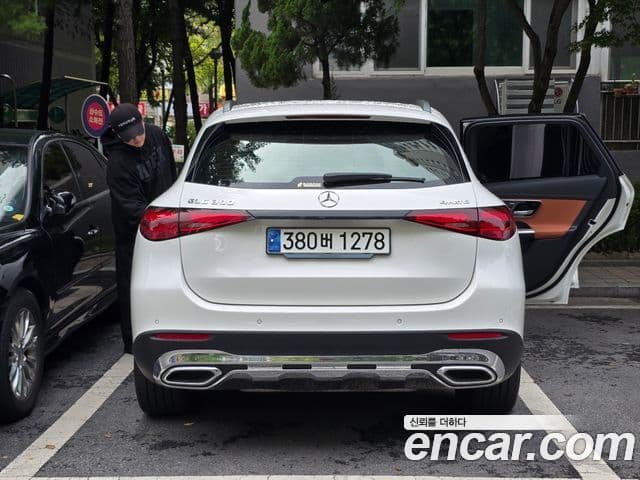 Mercedes-Benz GLC-Class X254