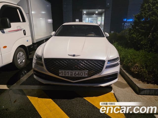 Genesis G80 (RG3)
