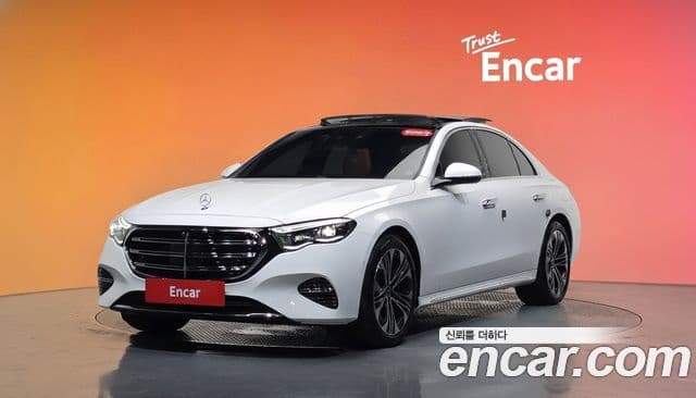 Mercedes-Benz E-Class W214