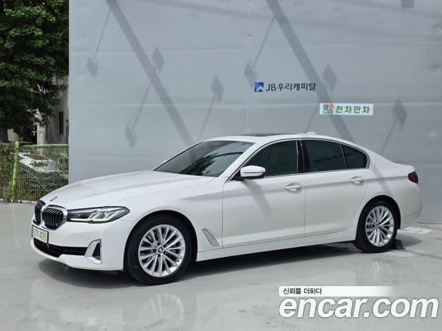BMW 5 Series (G30)