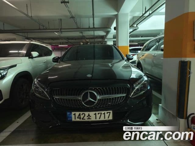 Mercedes-Benz C-Class W205