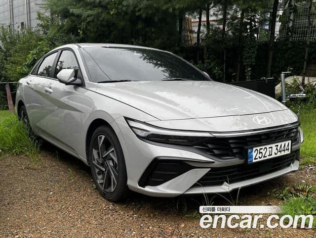 Hyundai The New Avante (CN7)
