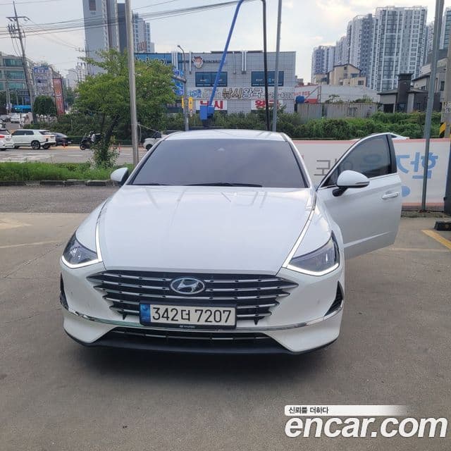 Hyundai Sonata Hybrid (DN8)
