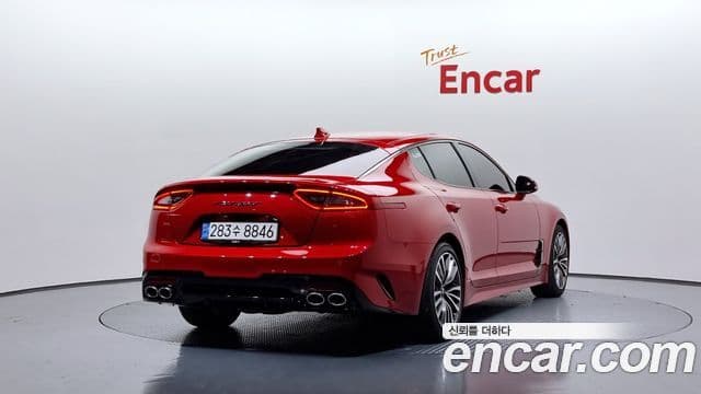 Kia Stinger 2