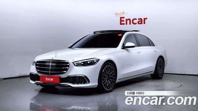 Mercedes-Benz S-Class W223 1