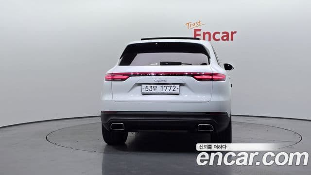 Porsche Cayenne (PO536) 4