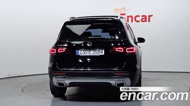 Mercedes-Benz GLB-Class X247 4