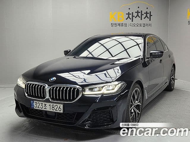 BMW 5 Series (G30)