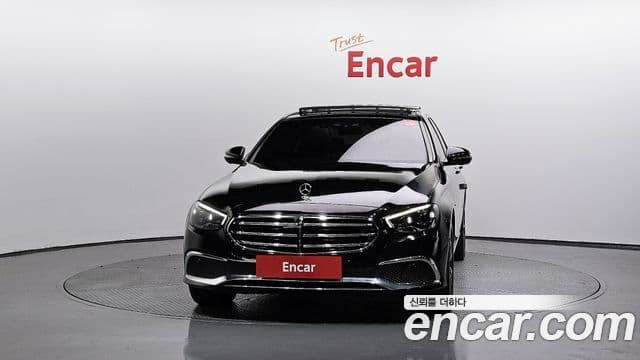 Mercedes-Benz E-Class W213 3