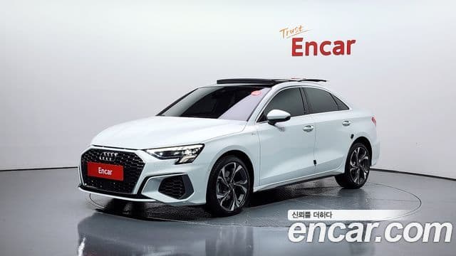 Audi A3 (8Y)