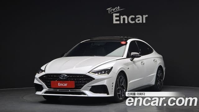 Hyundai Sonata (DN8)