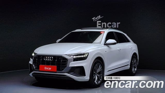 Audi Q8 (4M)