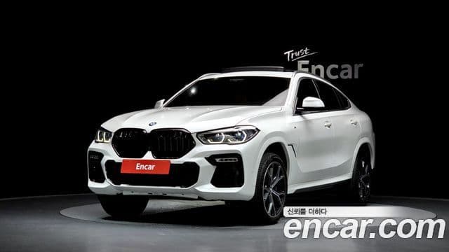 BMW X6 (G06)