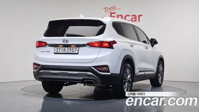Hyundai Santa Fe TM 2