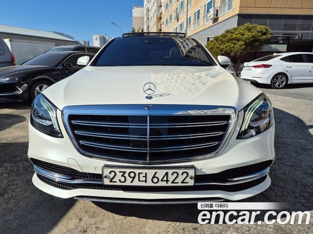Mercedes-Benz S-Class W222
