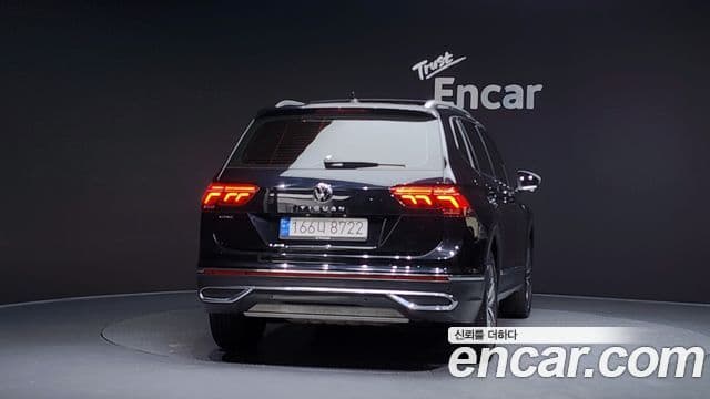Volkswagen Tiguan Allspace 4