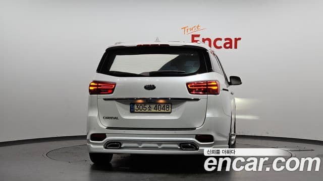 Kia The New Carnival 4