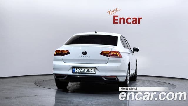 Volkswagen Passat GT (B8) 4