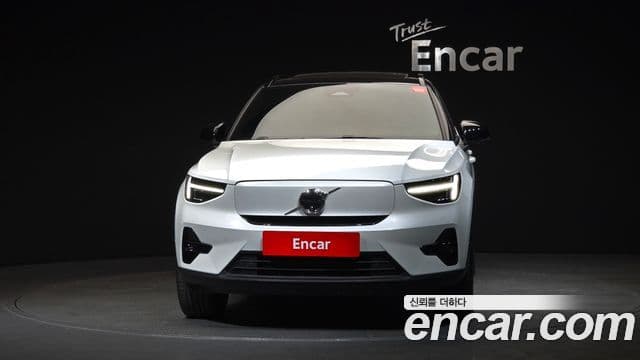 Volvo XC40 Recharge 3