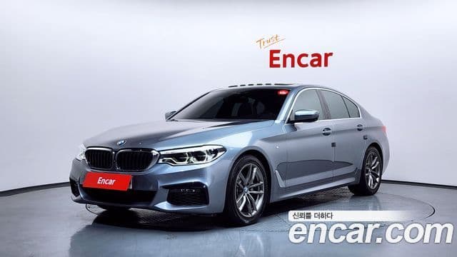 BMW 5 Series (G30)