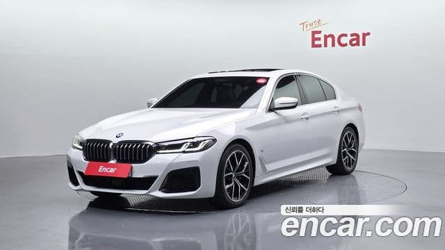 BMW 5 Series (G30)
