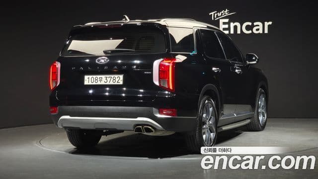 Hyundai Palisade 2