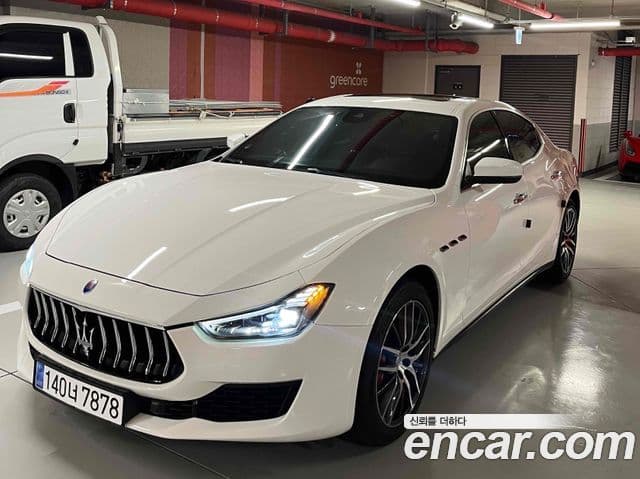Maserati Ghibli 3