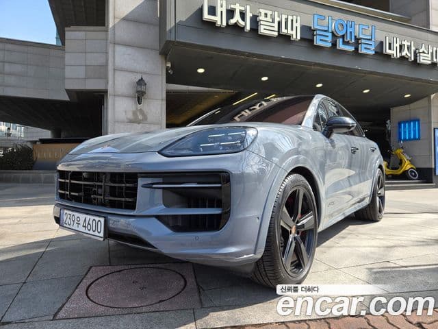Porsche Cayenne (PO536) 1