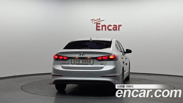 Hyundai Avante AD 4
