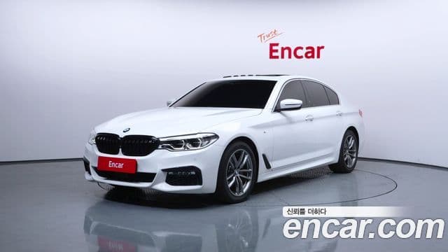 BMW 5 Series (G30)