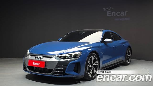Audi e-tron GT