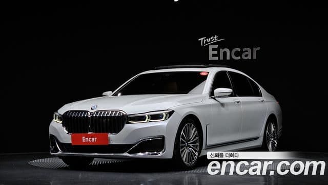 BMW 7 Series (G11)
