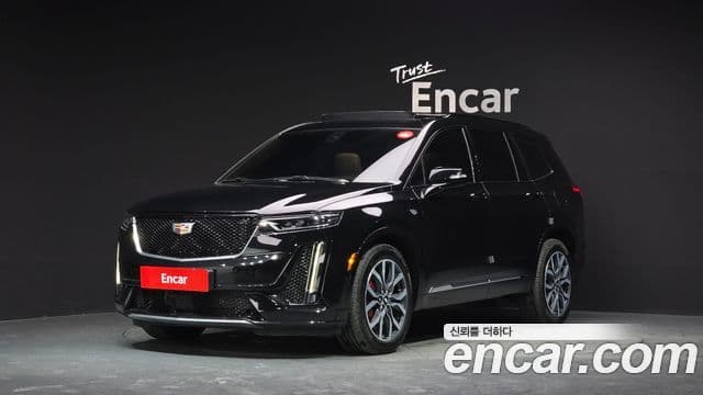 Cadillac XT6