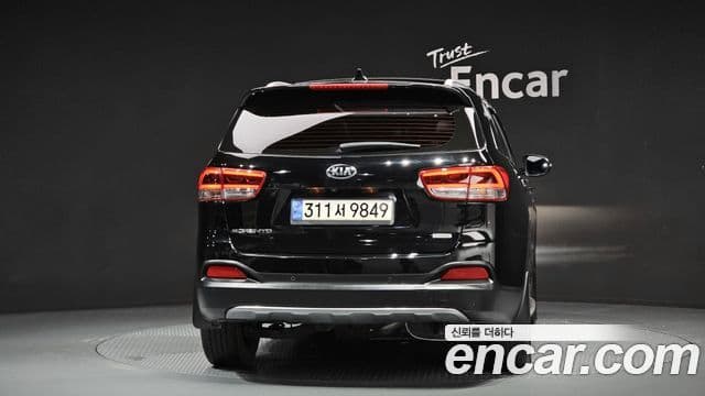 Kia All New Sorento 4