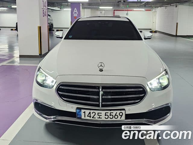 Mercedes-Benz E-Class W213 2