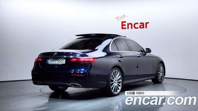 Mercedes-Benz E-Class W213 2