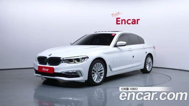 BMW 5 Series (G30)