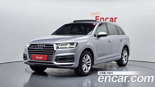 Audi Q7 (4M)